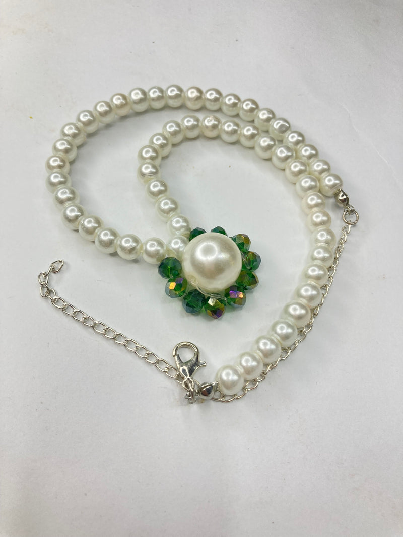 Girls Beaded Flower Choker - Pearl