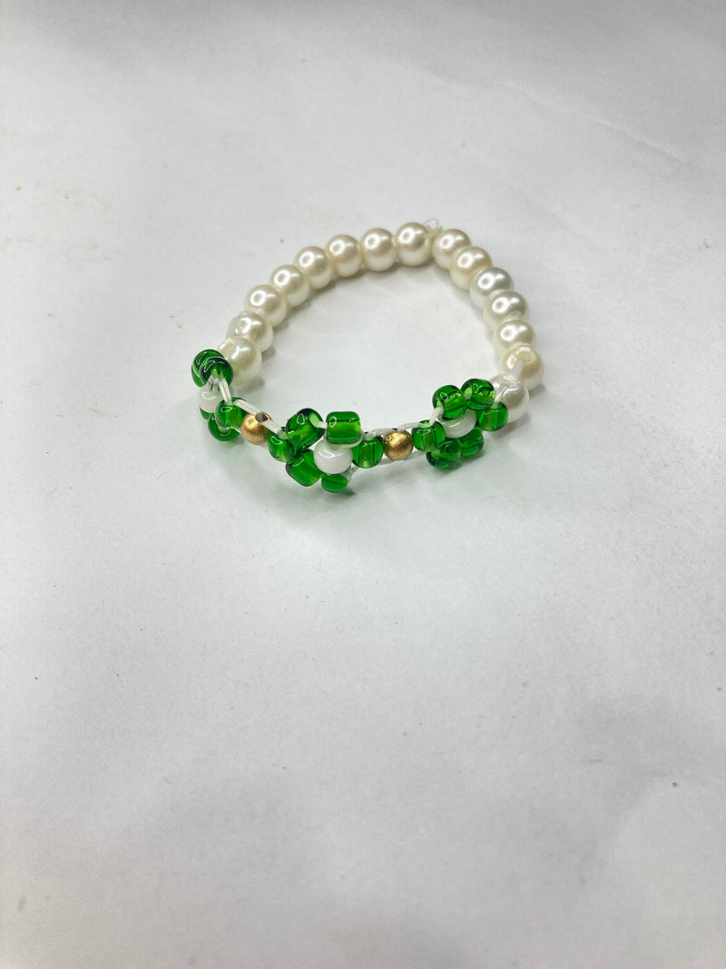 Azadi Pearl Flower Bracelet