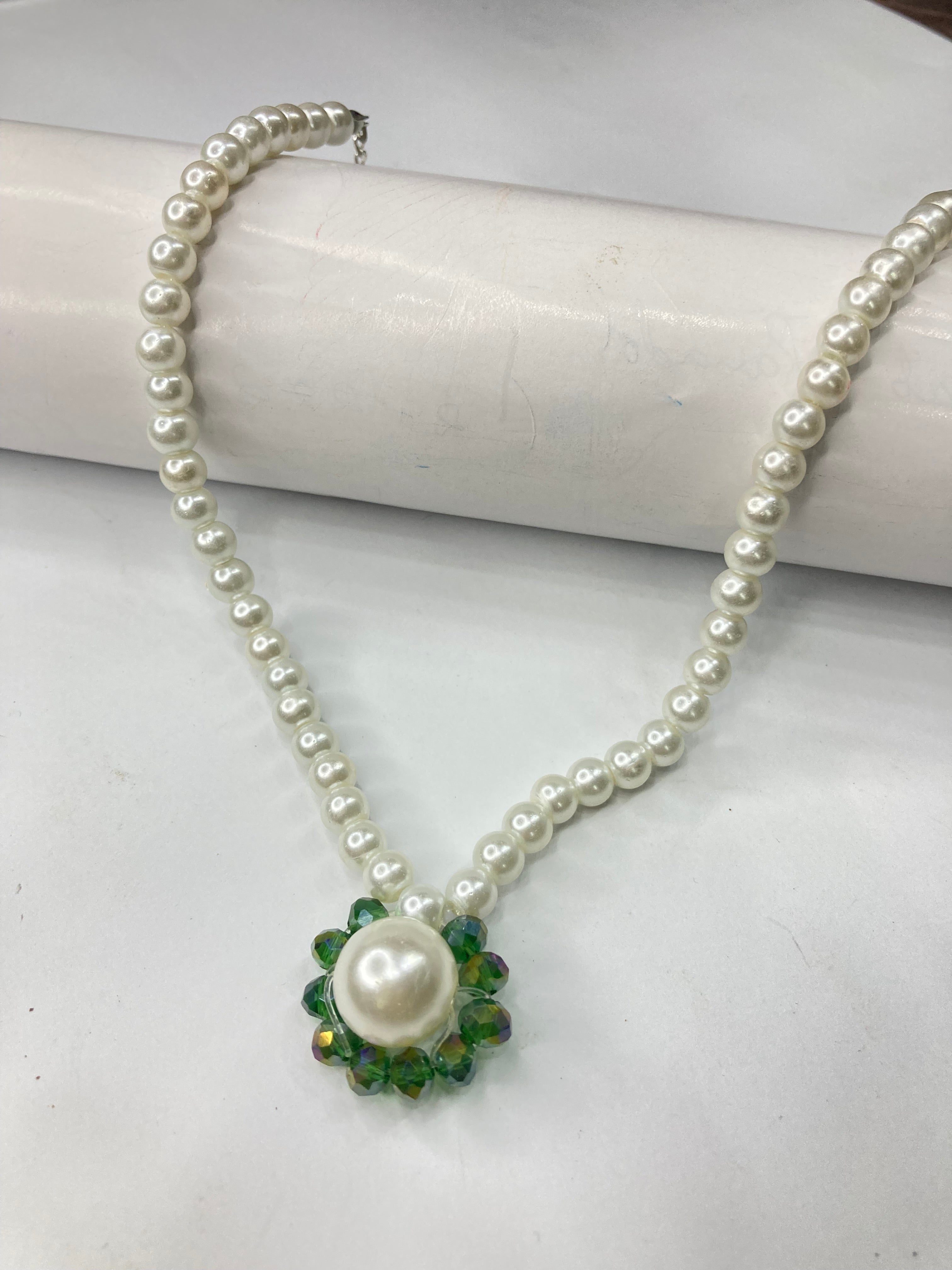 Girls Beaded Flower Choker - Pearl