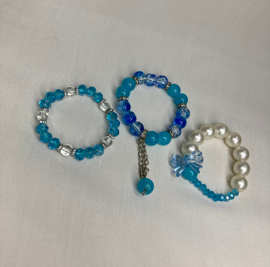 Beaded Bracelet set of 3 - Light blue
