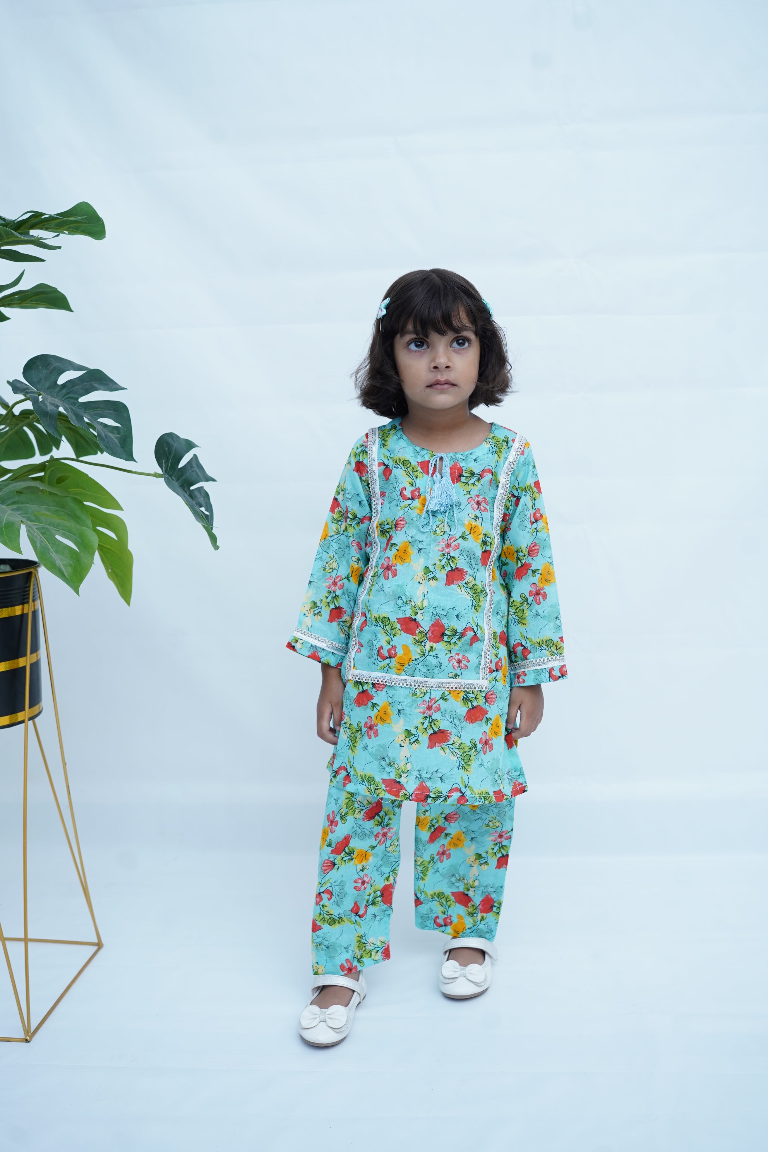 Girls Digital Print Lawn Suit 2pc - Skyblue Floral Print