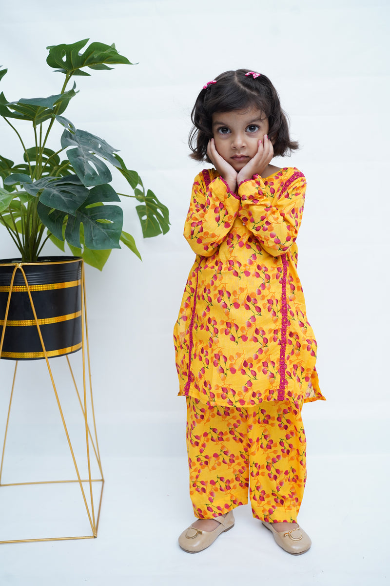 Girls Digital Print Lawn Suit 2pc - Mango Splash