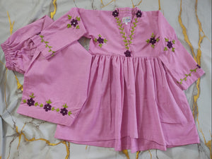 Girls Khaddar Embroided Frock With Farshi Shalwar Suit - Lavender