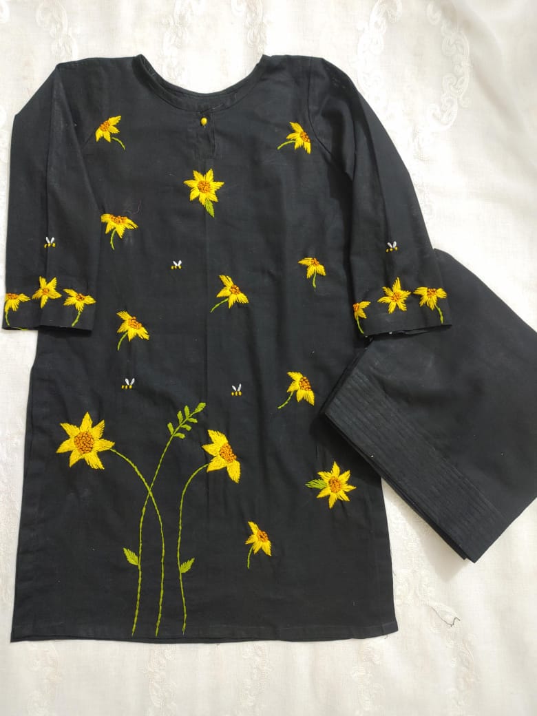 Girls Hand Embroided Suit - 2pc