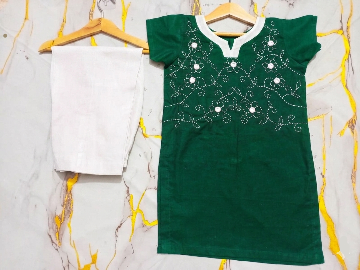 Girls Hand Embroided Suit 2pc