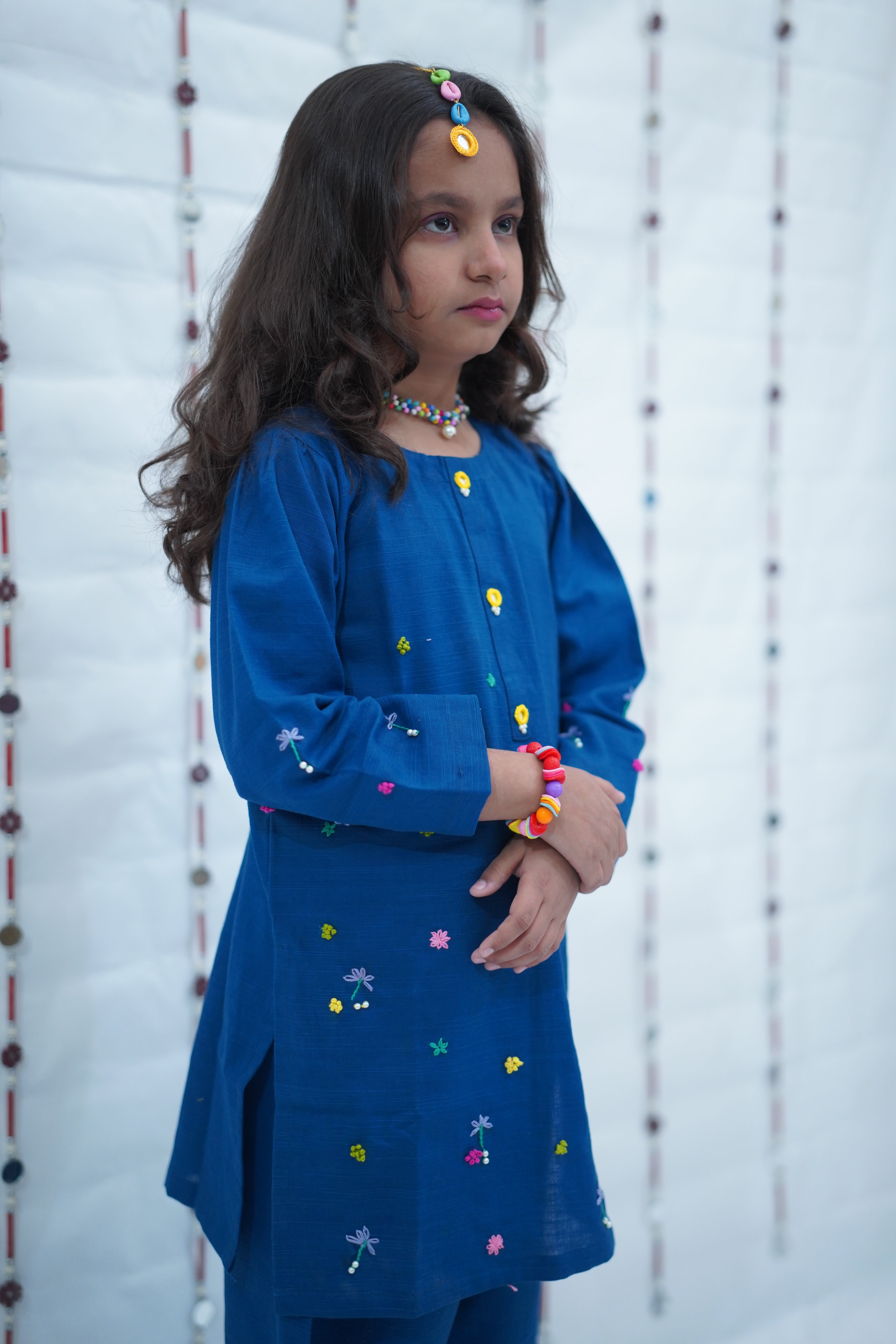 Girls Khaddar Embroided Suit -Zinc Blue