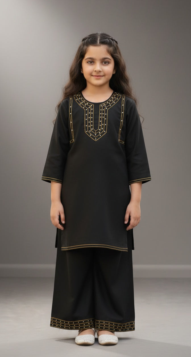Girls Khaddar Embellished 2pc
