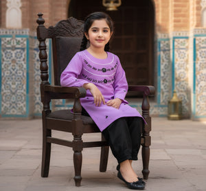 Girls Khaddar Embroided Suit 2pc