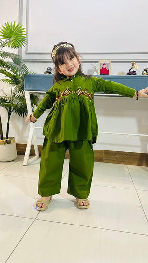 Girls Khaddar Hand Embroided Frock Set 2pc - Olive Green