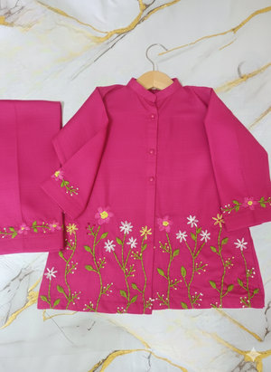 Girls Khaddar Hand Embroided 2pc - Pink