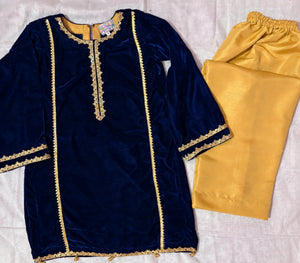 Girls Navyblue Velvet Kurta Suit - 3pc