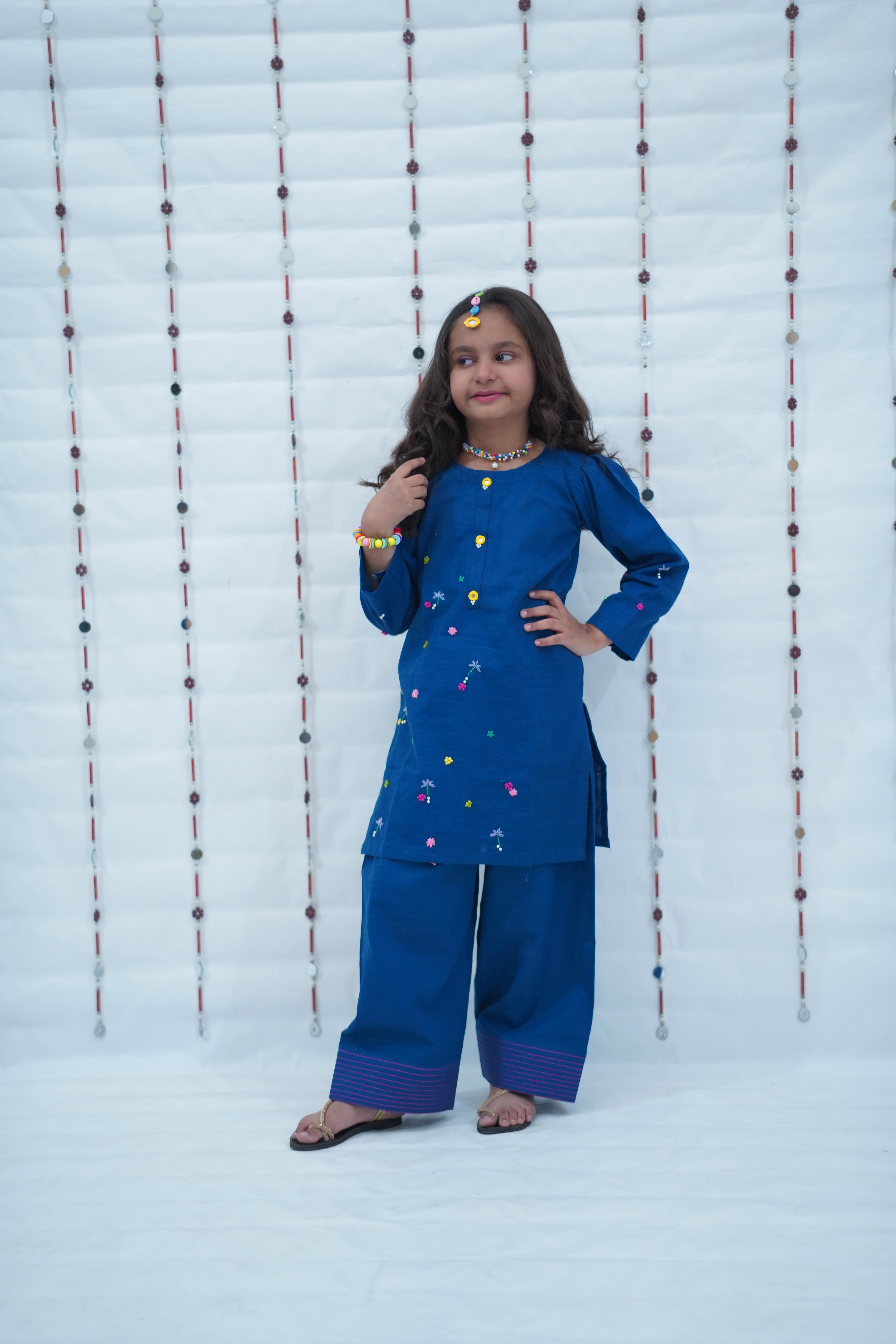 Girls Khaddar Embroided Suit -Zinc Blue
