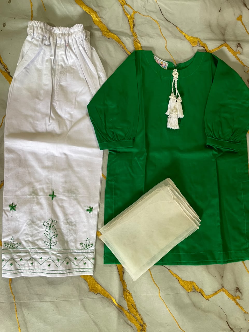 Girls Embroided Azadi Suit 3pc